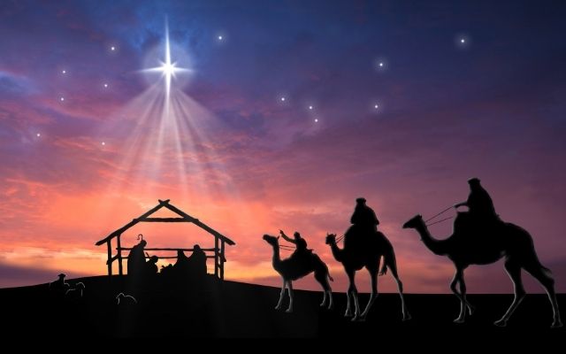 イエスが誕生した馬小屋へ向かう東方の三博士