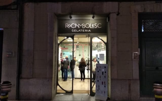 ジローナでおすすめのアイスクリーム店Rocambolesc(ロカンボレスク)