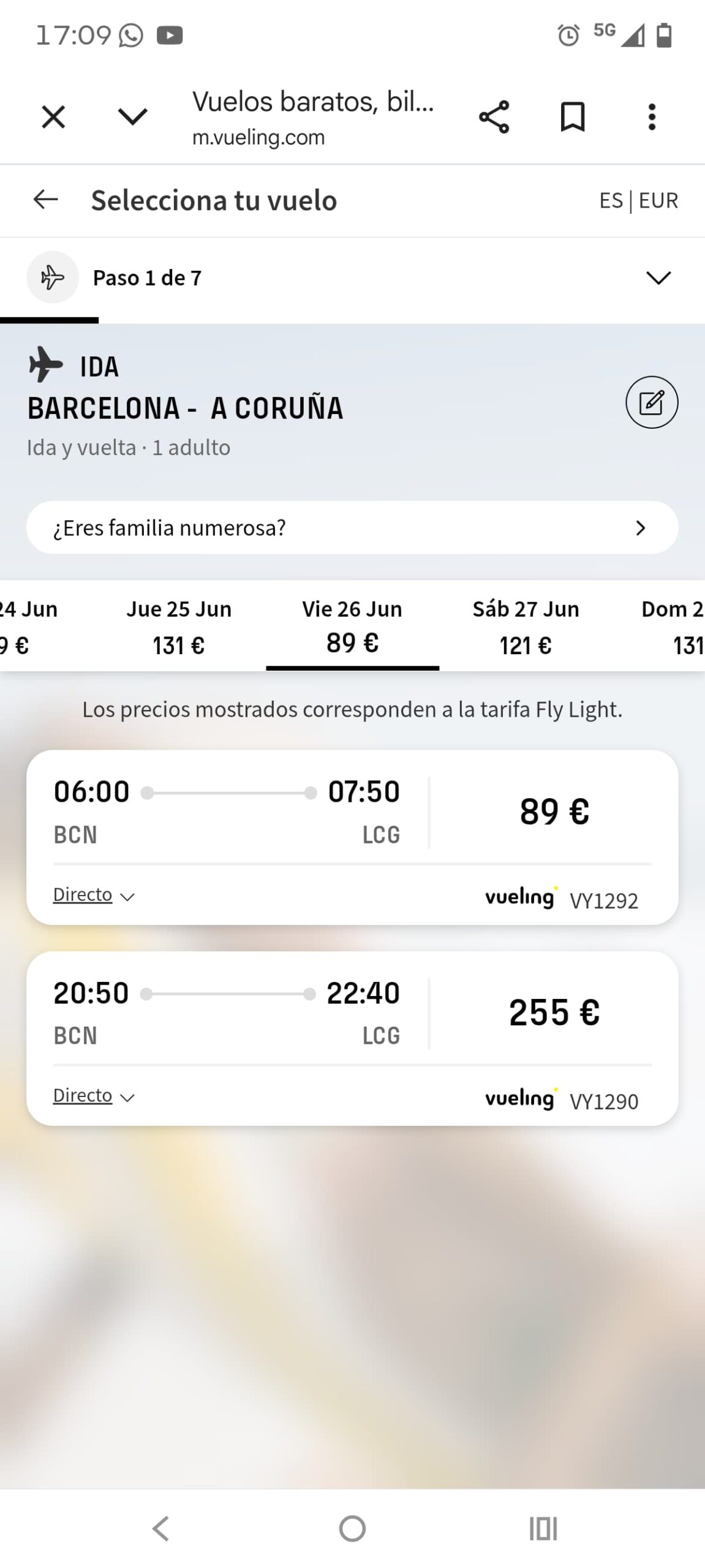 Vueling Select your flight 画面の例。時間帯ごとの価格が表示されている。